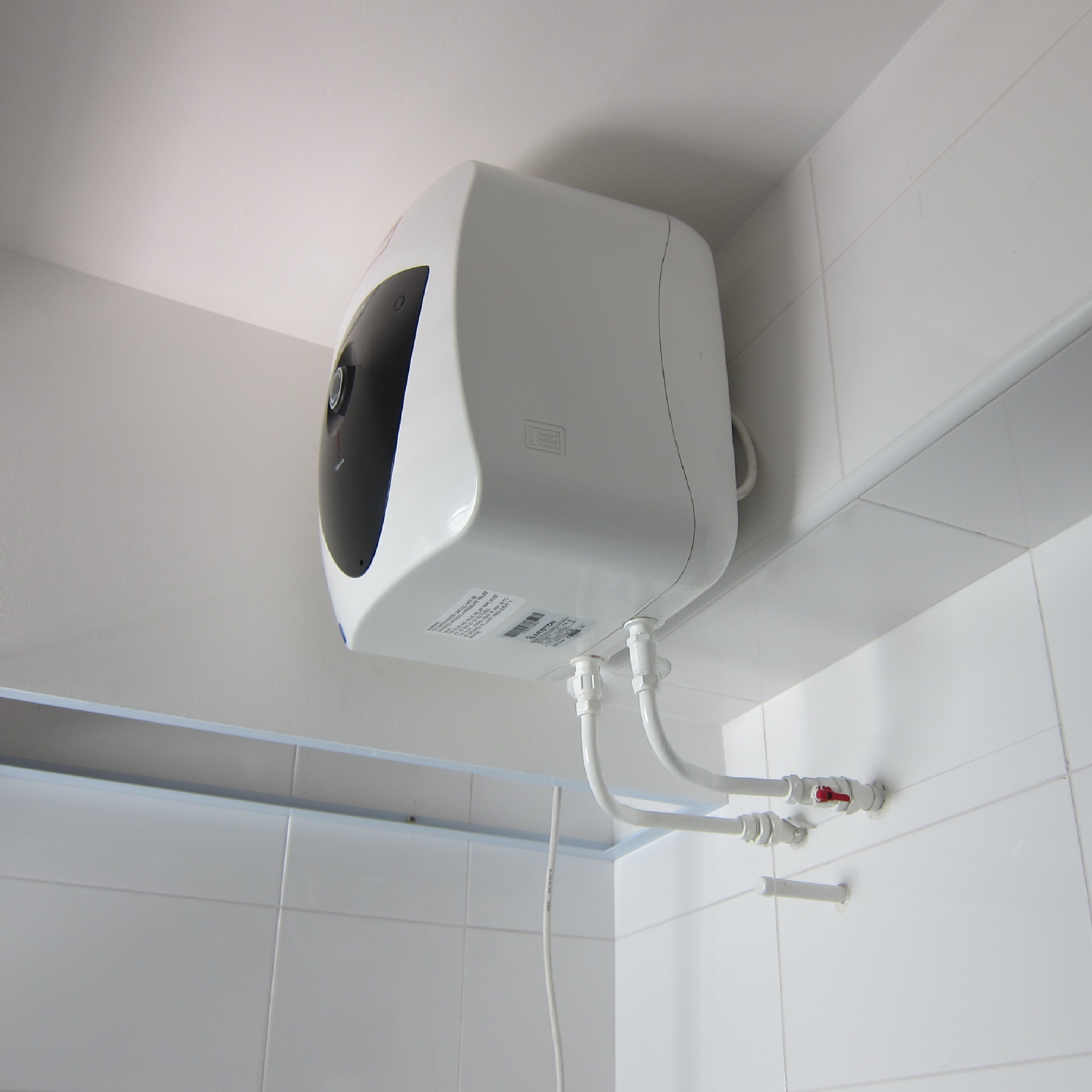 Ariston ANDRIS LUX30, 30L Storage Heater (Made In Italy)